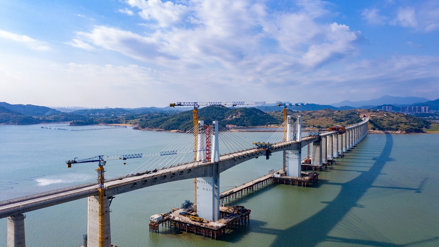 Completato il Ponte sulla Baia Meizhou della nuova ferrovia Fuzhou-Xiamen