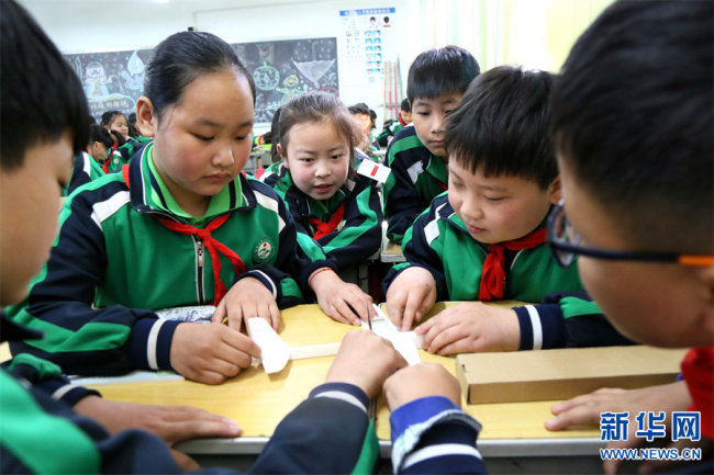 Luoyang, divulgazione delle scienze astronautiche per gli alunni