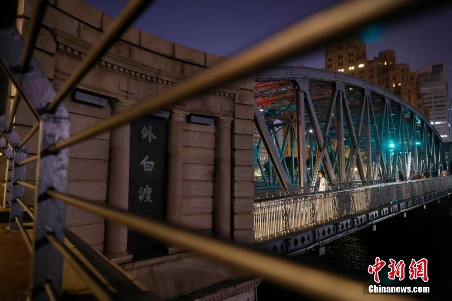 Shanghai: sospesa l'illuminazione paesaggistica in alcune aree