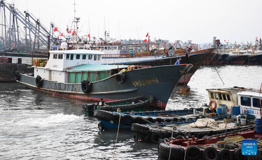 Guangdong: chiusi le scuole e il traffico a causa dell'imminente tifone