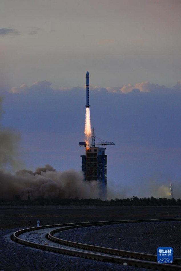 Cina, lanciato con successo satellite Yunhai-1 03