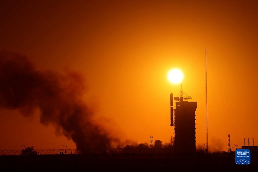 La Cina lancia un osservatorio spaziale per svelare i segreti del Sole