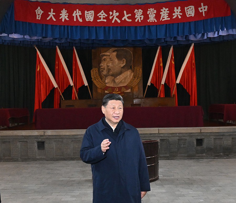 Xi Jinping sottolinea la valorizzazione dello spirito della fondazione del PCC e di Yan'an