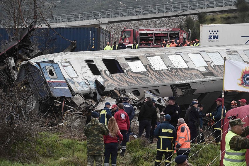 Xi Jinping invia messaggio di vicinanza alla presidente della Grecia per l'incidente ferroviario