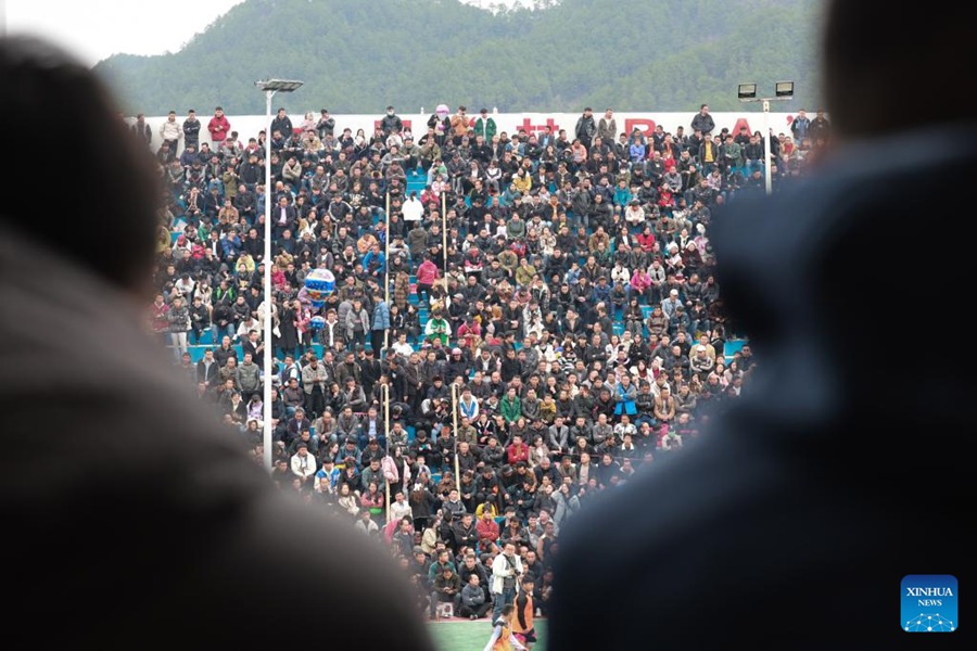 Torneo rurale di basket nel Guizhou accolto con grande entusiasmo