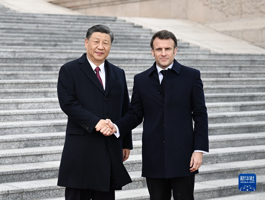 Incontro tra Xi Jinping ed Emmanuel Macron