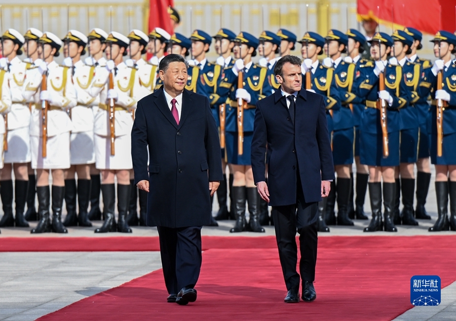 Incontro tra Xi Jinping ed Emmanuel Macron