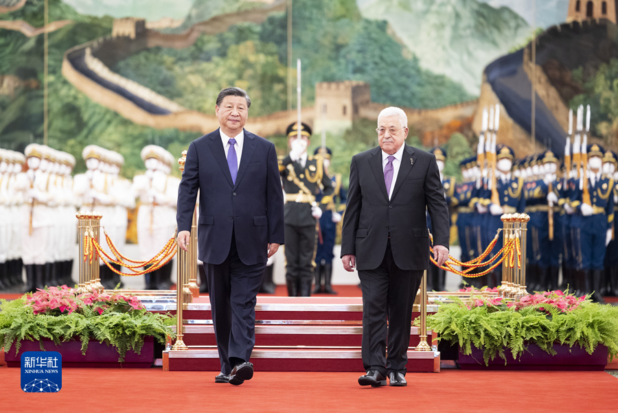 Colloquio tra Xi Jinping e Mahmoud Abbas