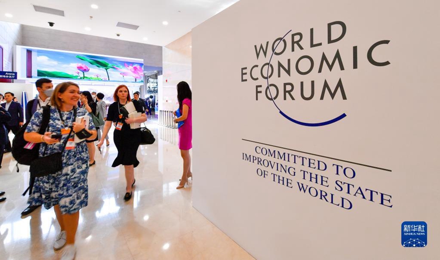 Si apre a Tianjin il 14° Forum estivo di Davos