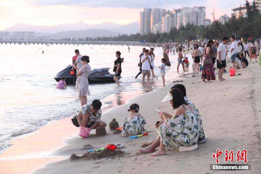 Sanya, una perfetta destinazione turistica durante l'estate