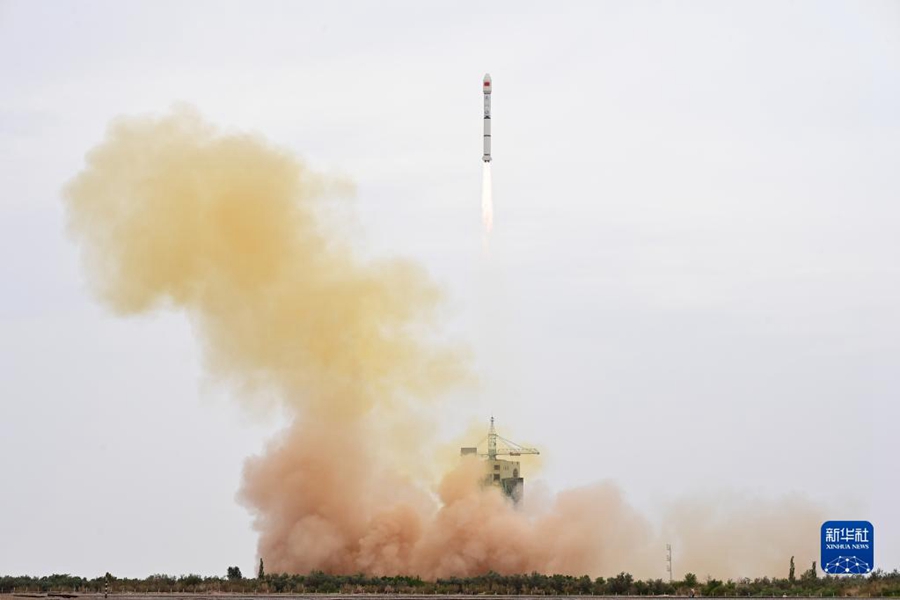 La Cina lancia con successo il satellite di prova con tecnologia Internet