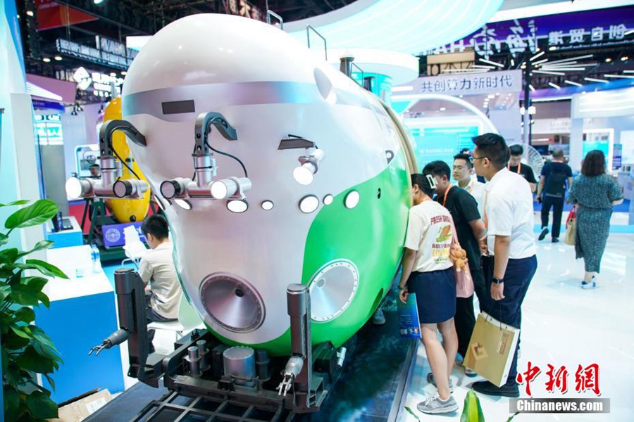 Prodotti tecnologici d'avanguardia alla 20a edizione della China-ASEAN Expo