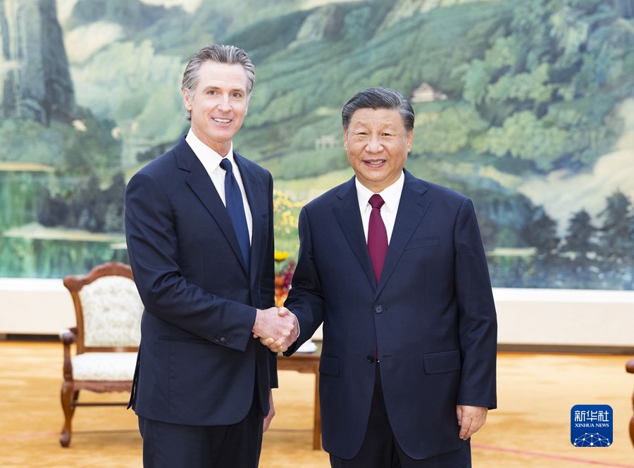 Xi Jinping incontra il governatore della California Gavin Newsom