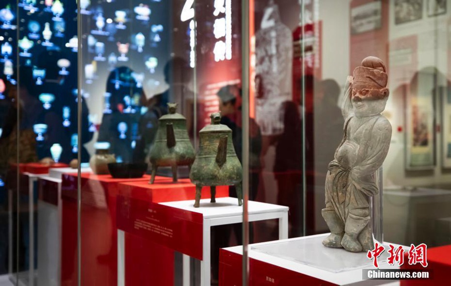 Centinaia di tesori nazionali in esposizione per i 90 anni del Museo di Nanjing