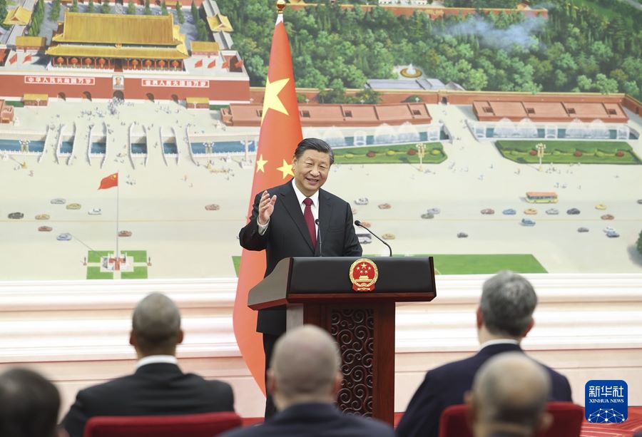 Xi Jinping riceve le lettere credenziali di 42 ambasciatori stranieri