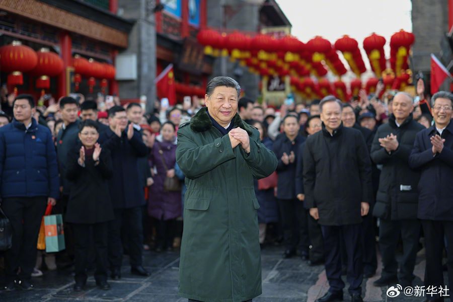 Xi Jinping visita i quadri di base e la popolazione di Tianjin alla vigilia della Festa di Primavera