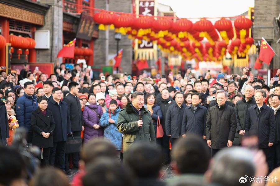 Xi Jinping visita i quadri di base e la popolazione di Tianjin alla vigilia della Festa di Primavera