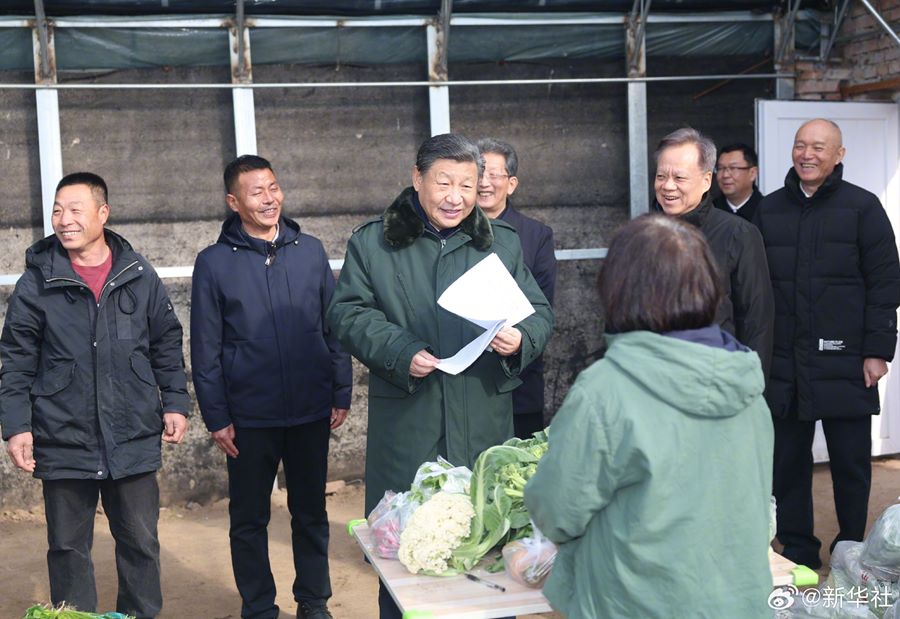 Xi Jinping visita i quadri di base e la popolazione di Tianjin alla vigilia della Festa di Primavera