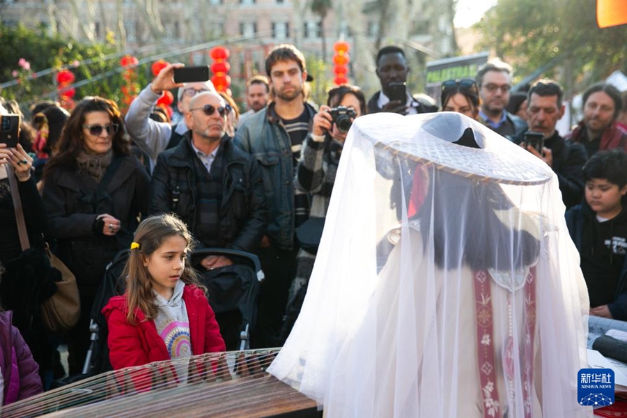 Atmosfera del Capodanno cinese a Roma