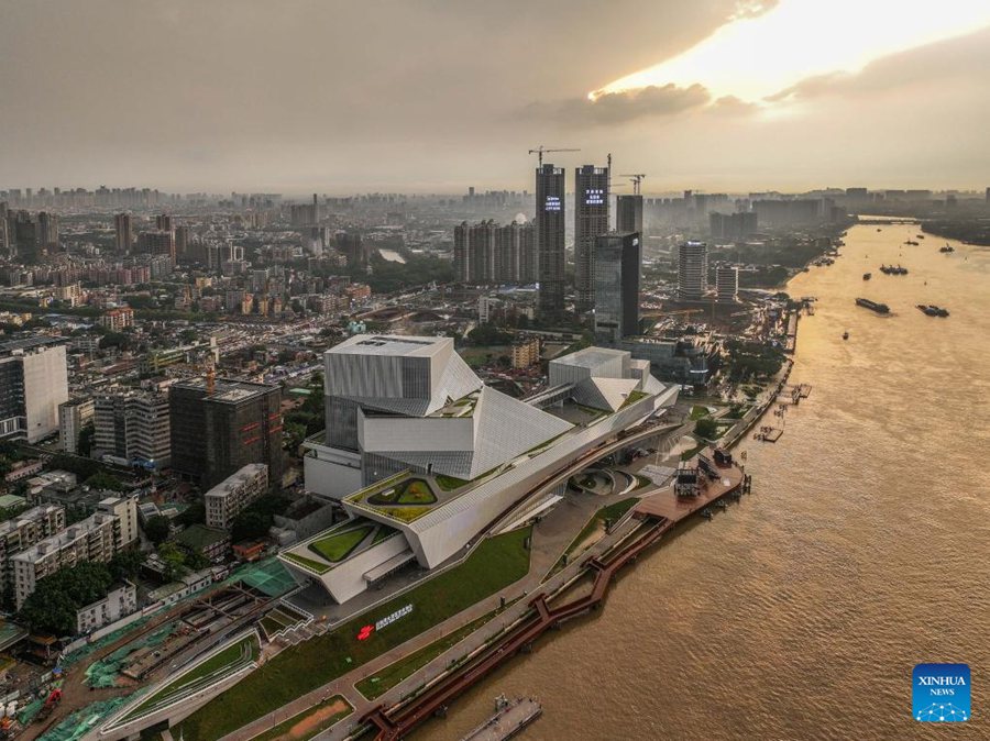 Il Bai'etan Greater Bay Area Art Center aprirà al pubblico a Guangzhou