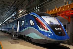 Primo treno metropolitano a idrogeno della Cina prodotto a Changchun