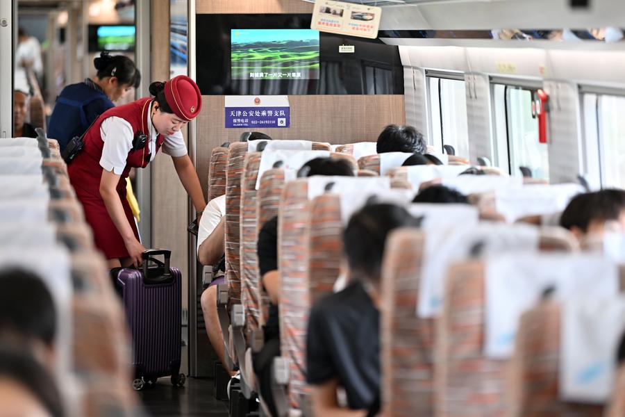 La Cina registra oltre 200 milioni di passeggeri ferroviari in 15 giorni