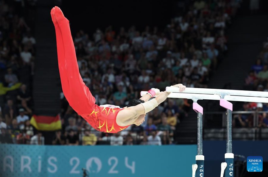 Zou Jingyuan vince la seconda medaglia d'oro della Cina nella ginnastica alle Olimpiadi di Parigi