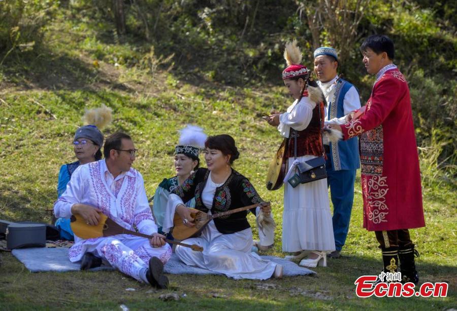 Aken Aytes, patrimonio culturale etnico dello Xinjiang