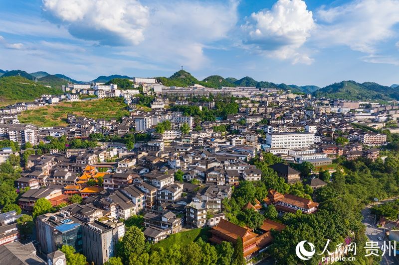 Inaugurato il Gran Premio Internazionale delle Bevande Spiritose di Bruxelles a Guizhou