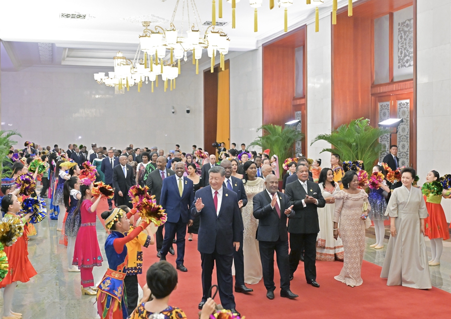 Xi Jinping ospita un banchetto di benvenuto per gli ospiti del Summit del FOCAC