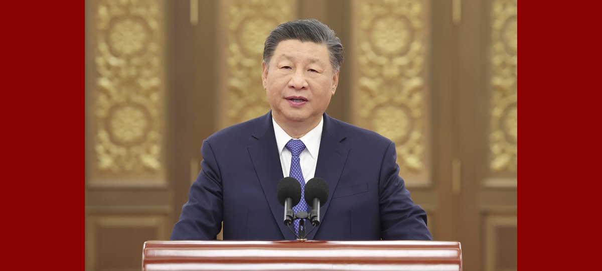 Xi Jinping incontra i rappresentanti degli scienziati della missione Chang'e 6