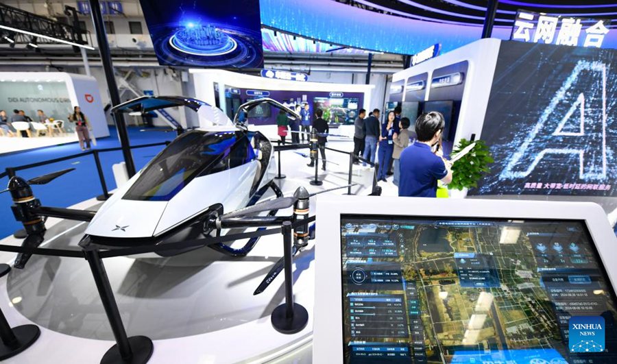 Al via la World Intelligent Connected Vehicles Conference 2024